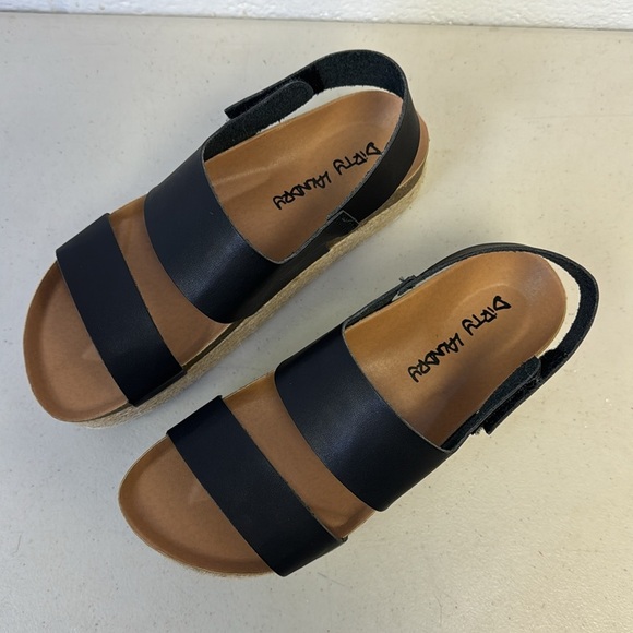 NWT Dirty Laundry Black Platform Sandals with Textured Straps - Picture 7 of 10
